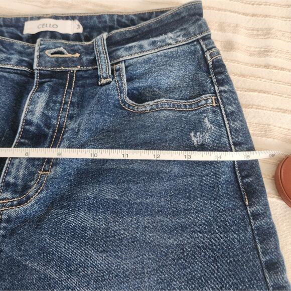 Cello high-waist straight frayed hem denim jeans size 3 - Picture 7 of 9